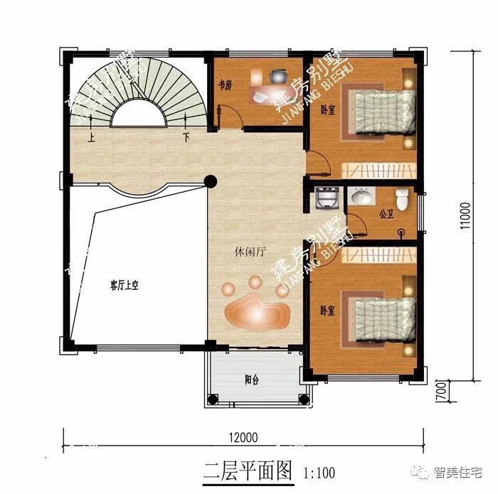 帶空客廳挑空設計的螺旋樓梯的別墅